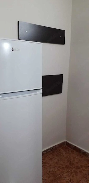 Garsoniera de inchiriat in zona Capatul lui 2 utilata si mobilata - imagine 5