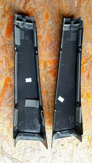 Set ornamente stâlpi B, exterior, coduri 5P0853289C și 5P0853290C