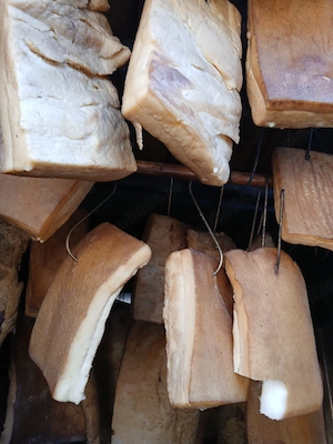 slănină de vinzare 