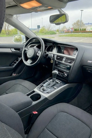 Audi A5 Sportback facelift 2.0 tdi 177 cai Euro 5 - imagine 7