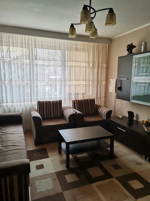Vand apartament 3 camere zona Bucur Obor