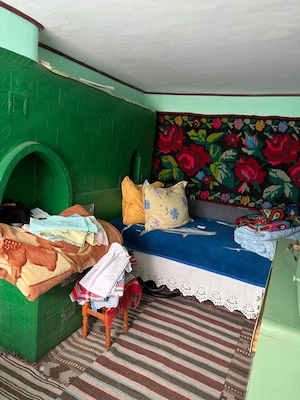 Casă rurală gata de utilizare, teren central - ideal construcție nouă - imagine 8