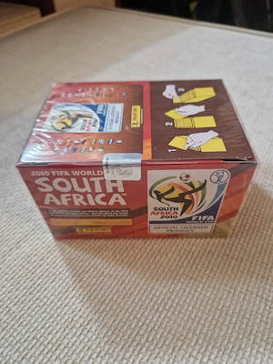 Cutie intreaga Panini WC Africa 2010 - imagine 3
