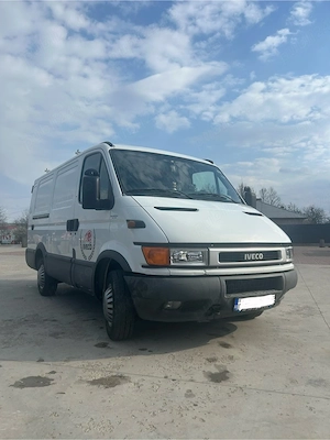 Vând autoutilitara Iveco Daily - imagine 5