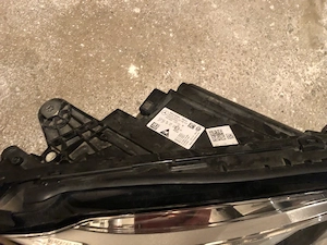 Vând far dreapta Mercedes w205 2020 Led High Performance - imagine 5