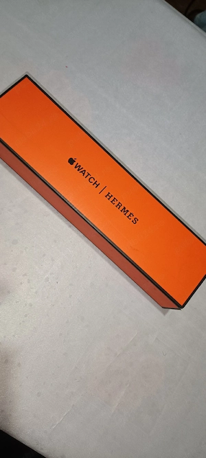 Apple wach HERMES series 8  - imagine 2