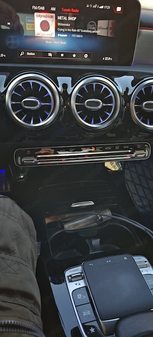 Mercedes Benz CLA 4matic AMG ,unic proprietar.masina un stare foarte buna.6880km.an fabricație 2019, - imagine 5