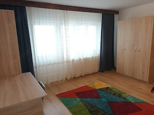 Proprietar, ofer spre inchiriere apartament cu 1 camera in zona Bucovina  pizzeria Giovanna, 250 eur