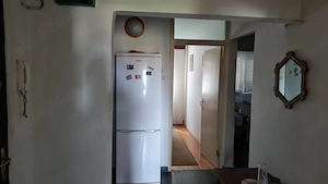 Proprietar vinde apartament 3 camere decomandat, Zona Lipovei - imagine 3