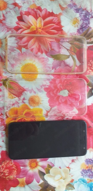 Samsung J6 - imagine 2