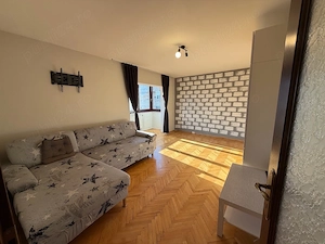 Apartament 3 camere de vanzare, zona Bucovina - imagine 4