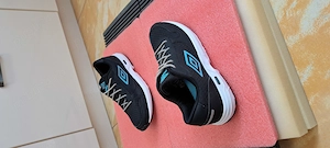 Adidasi unisex Umbro 37.5-38