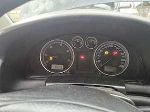 Passat B5.5 an 2002 pentru piese  - imagine 7