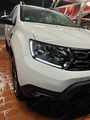 Dacia Duster 1.2 tce  din 2018 - imagine 2
