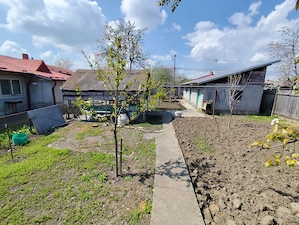 Vând curte Giurgiu , strada Toporași zona 1 - imagine 5