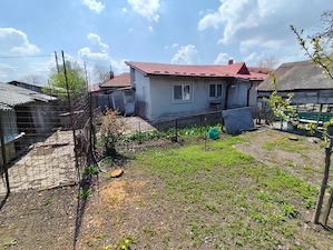 Vând curte Giurgiu , strada Toporași zona 1 - imagine 3