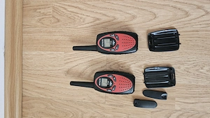 statii walkie talkie