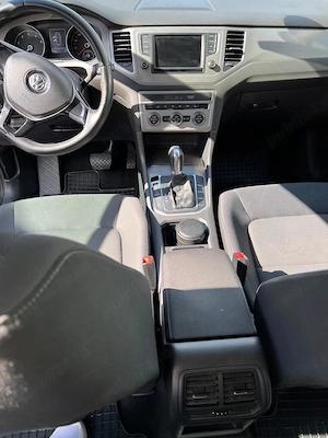 Volkswagen Golf Sportsvan 1.2 TSI Bluemotion 110 cp automata - imagine 4