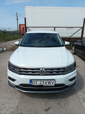 Volkswagen Tiguan 2.0 TDI 150CP DSG (4x4) BORD DIGITAL - imagine 3