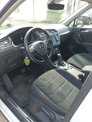 Volkswagen Tiguan 2.0 TDI 150CP DSG (4x4) BORD DIGITAL - imagine 5