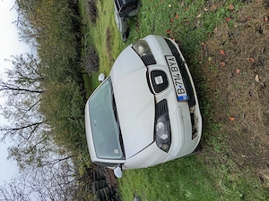 Seat Ibiza an 2003 motor 1 2 benzina 
