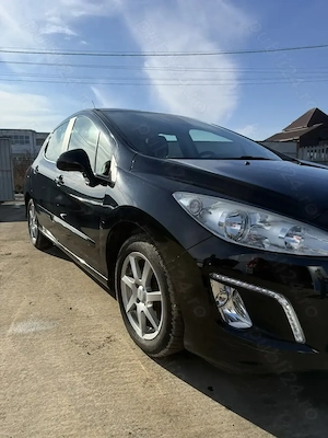 Peugeot 308, 1.6 benzina, 120CP, an fabricatie 2012, inmatriculat - imagine 2