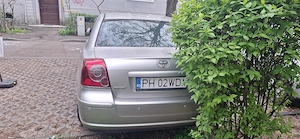 Toyota avensis 2.2 tdi - imagine 3