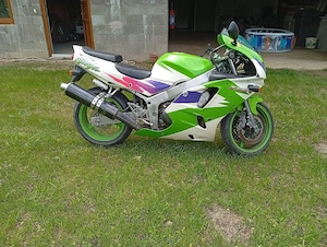 Vand sau schimb Kawasaki ninja 600