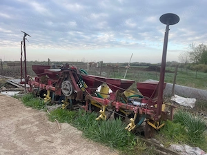 Semănătoare porumb 