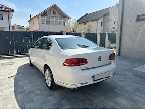 Volkswagen Passat 2.0 TDI 4Motion - imagine 2
