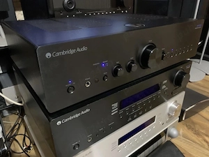 Cambridge Audio AZUR 651A Amplificator STEREO Audiophil Dual MONO 2x75W cu Dac USB Preț de LISTĂ 900
