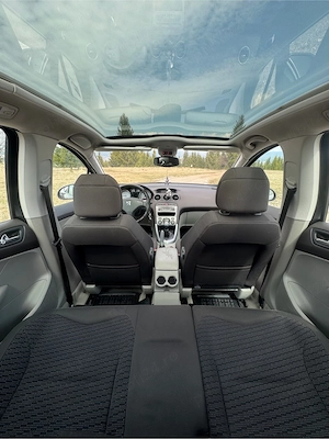 Peugeot 308   1.6 HDi   120 CP   2007   Panoramic   Întreținută, gata de drum . - imagine 5