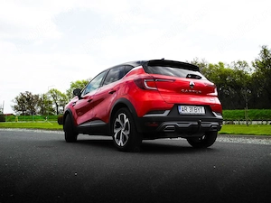 Renault Captur E-Tech Plug-in Hybrid - imagine 2