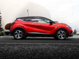 Renault Captur E-Tech Plug-in Hybrid - imagine 3