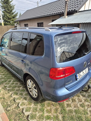 Vând Volkswagen Touran - imagine 2