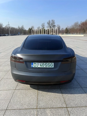 Tesla Model S 2019 - imagine 3