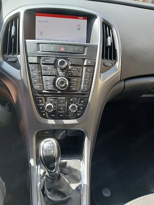 Opel Astra Kombi  - imagine 8