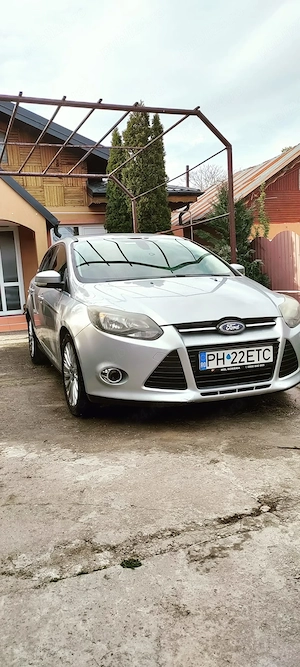 Ford Focus automat 2.0 motorină  - imagine 2