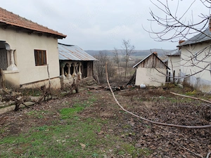 Casa bătrâneasca Sutesti - imagine 3