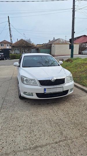 Skoda octavia 2012 facelift break 2.0 tdi 143cp - imagine 2