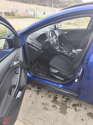 Ford Focus 2016 1.0 benzina 125 cp - imagine 8