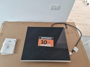 Vând plită electrică cu inducție Beko nouă, nefolosită în Timișoara