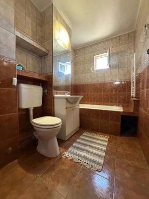 Apartament spatios, 3 camere, decomandat - Lipovei - imagine 7