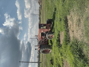 Vând mecormik523 e desfăcut motorul  - imagine 2