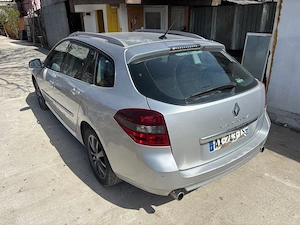 Renault Laguna 2011 2.0 Diesel 150Cp EURO 4 - imagine 2