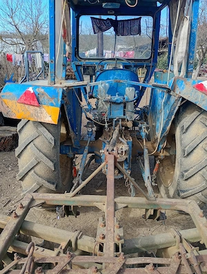 Ford 300 motor an 3 pistoane 45 cai - imagine 5