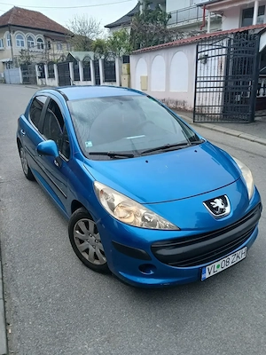 Vând Peugeot 207 an fabricație 2008 motor 1.4 benzină.  Înmatriculată în România toate  actele sunt. - imagine 4