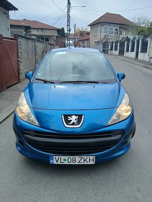 Vând Peugeot 207 an fabricație 2008 motor 1.4 benzină.  Înmatriculată în România toate  actele sunt. - imagine 3