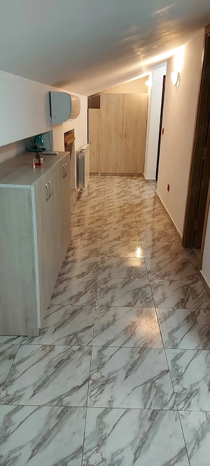 Garsoniera cu utilitati incluse - imagine 3