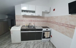 Garsoniera cu utilitati incluse - imagine 4